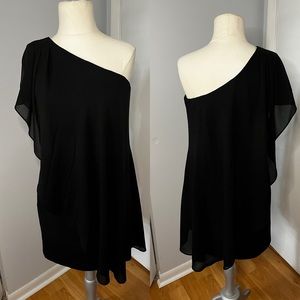 Elegant black one-shoulder dress. Size 4